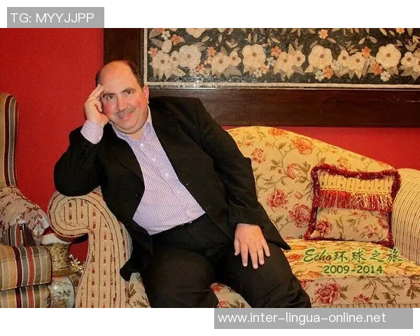 伊朗足球明星队员巴的传奇故事与辉煌成就揭秘