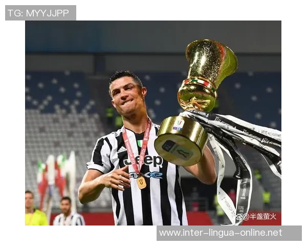 足球明星中哪些人以良好的口碑和职业精神赢得了球迷的喜爱和尊重